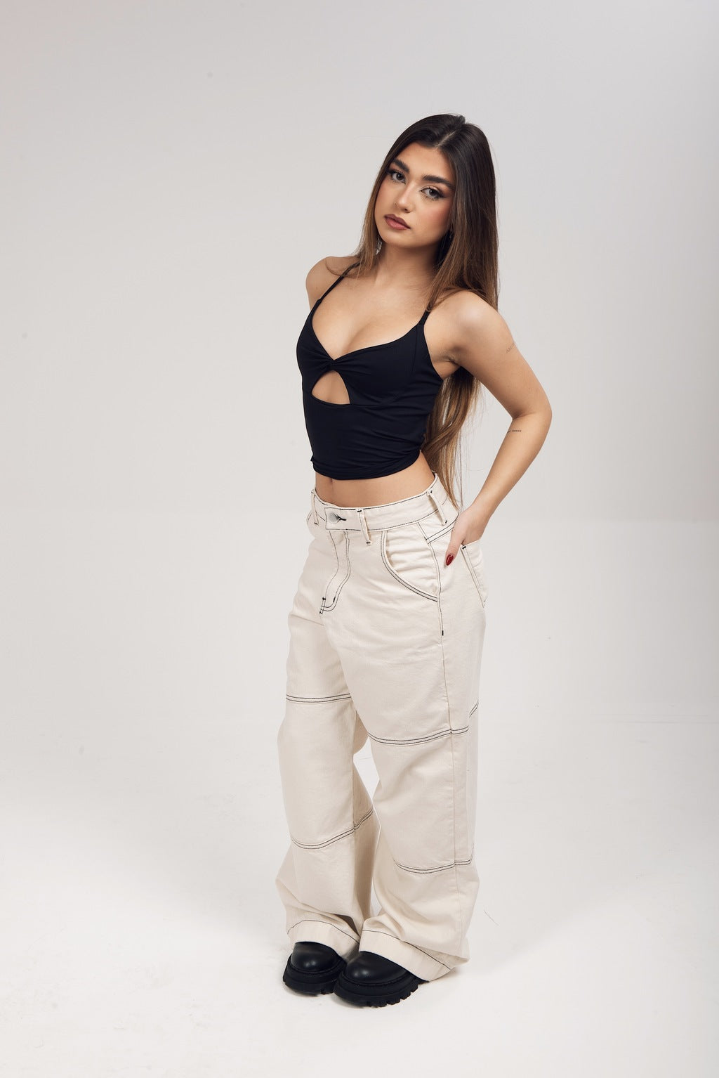 Calça Off White - Niki